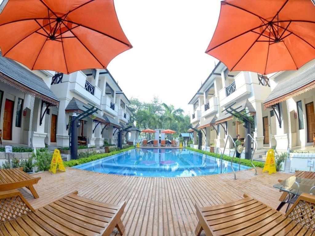 Shwe Taung Tan Hotel - Lake View Monywa Exterior foto