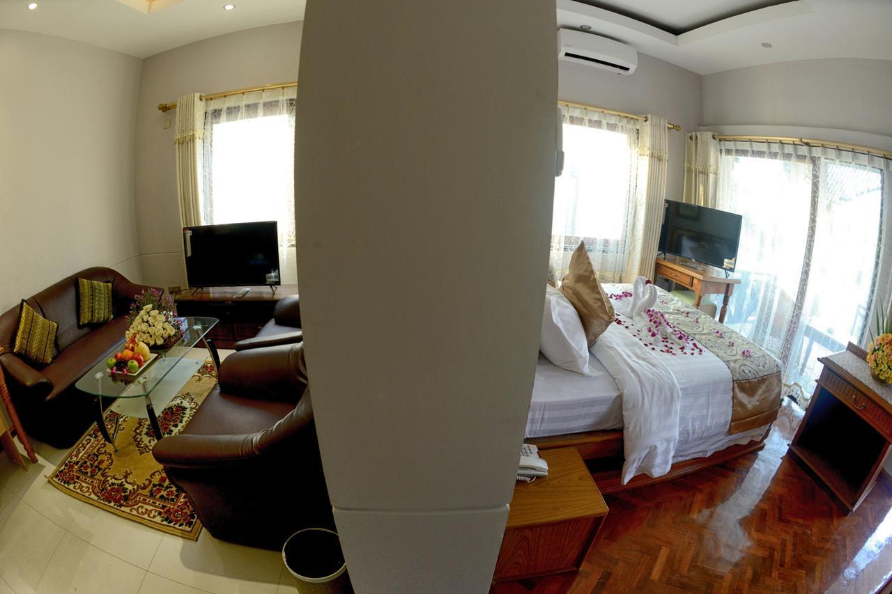 Shwe Taung Tan Hotel - Lake View Monywa Exterior foto